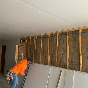 Meet your Posher, Antoine